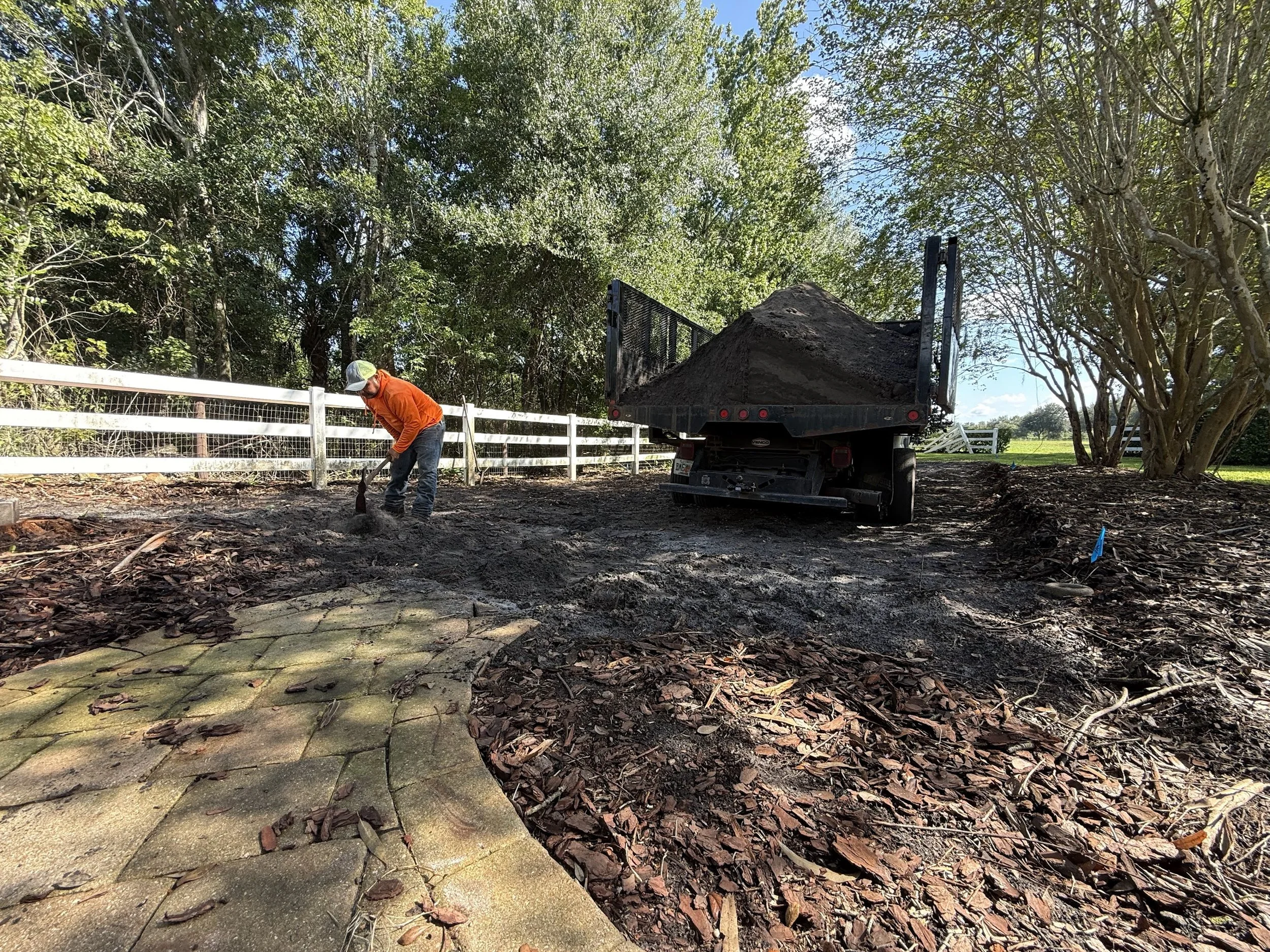 rlc-soil-delivery-and-hand-grading-landscape-renovation.jpg