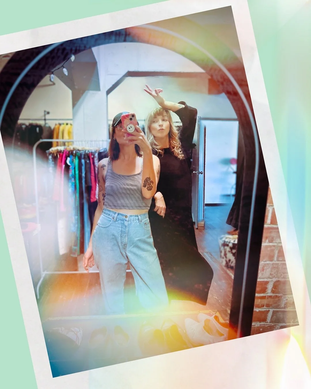 We&rsquo;re on the mooove! 🐮👯&zwj;♀️

Join @rylea.coyote and I this weekend for our final days on 104 st before we set sail to the next project (😬) The racks are bursting and there&rsquo;s loads of hot spicy deals! ❤️&zwj;🔥

Sat/Sun, 11am-4pm
*de