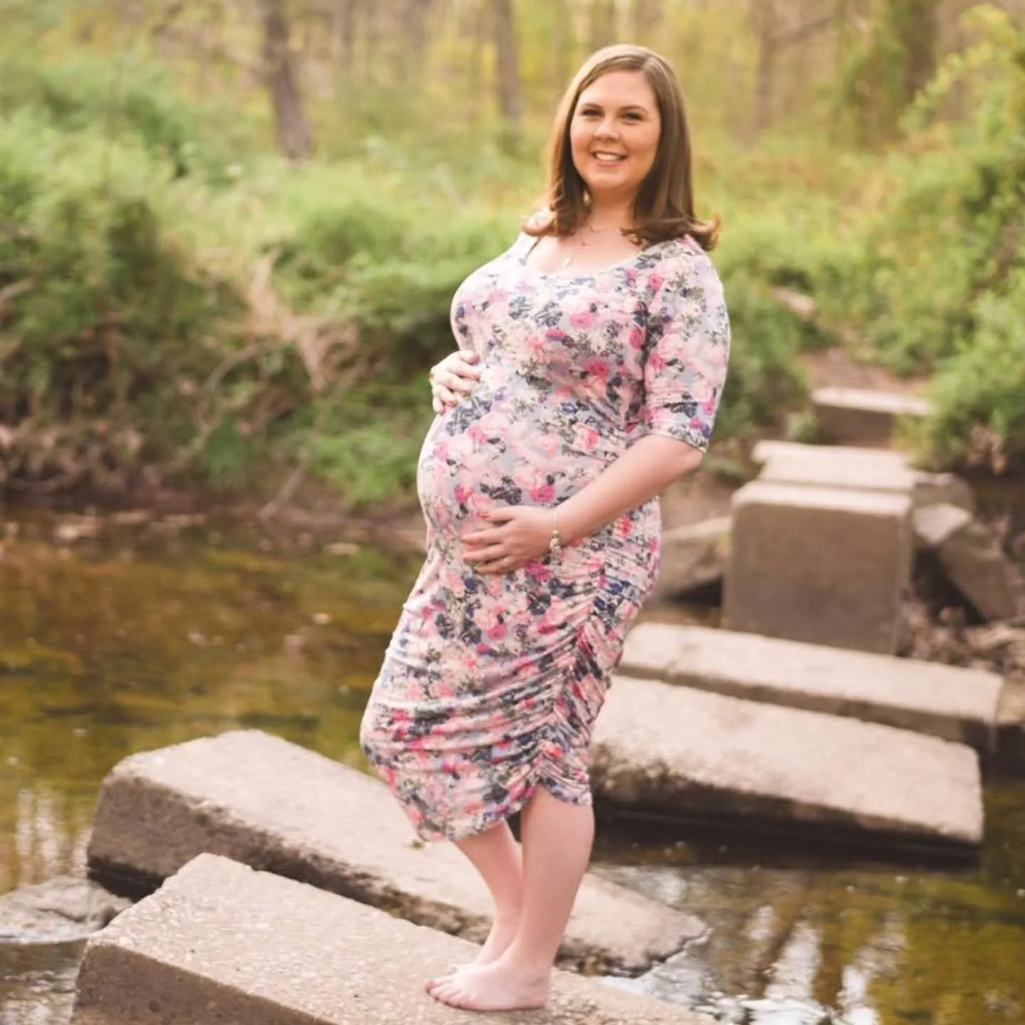 Happy Mother's Day to all the Mommas and Maternal figures! You deserve the world and more.

#maternityphotos #dmvmakeupartist ##vamakeupartist