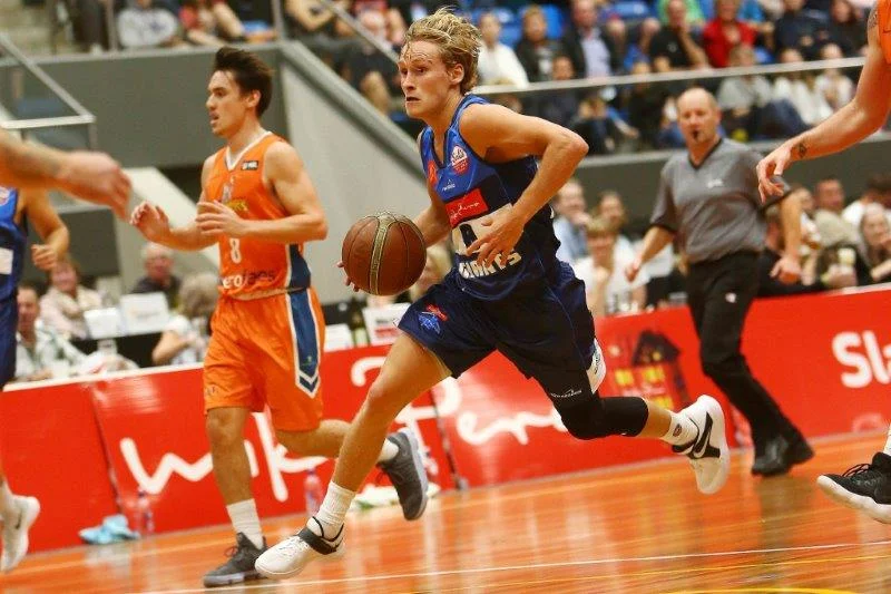 NG Klye Adnam dribbling Sharks May 2018 Web.jpg