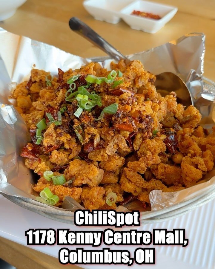 🔥🍗 1 or 2? 🤤🤤 1 Chongqing Spicy Popcorn Chicken @chilispotcolumbus 2 deep fried chicken with chili @chuanjianghaozi