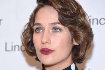 Lola Kirke