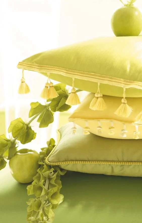 True Spring Yellow-Green