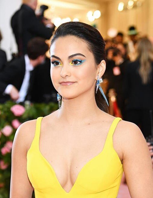 Camila Mendes
