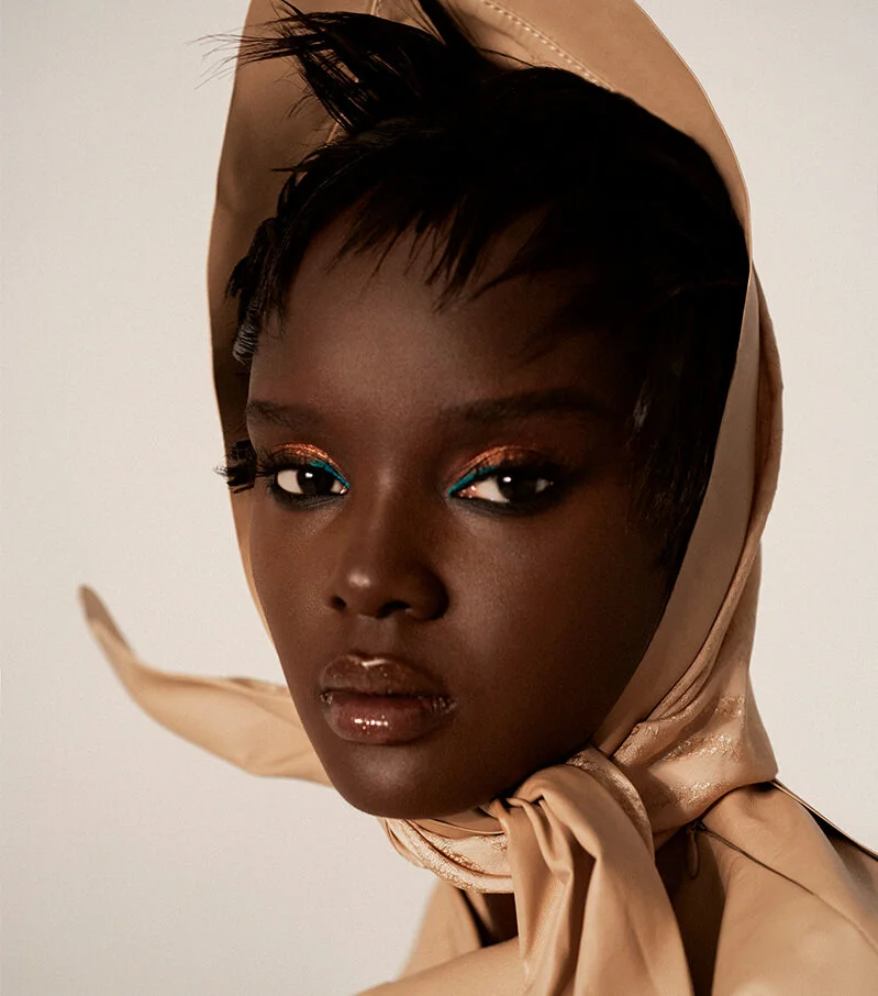 Duckie Thot