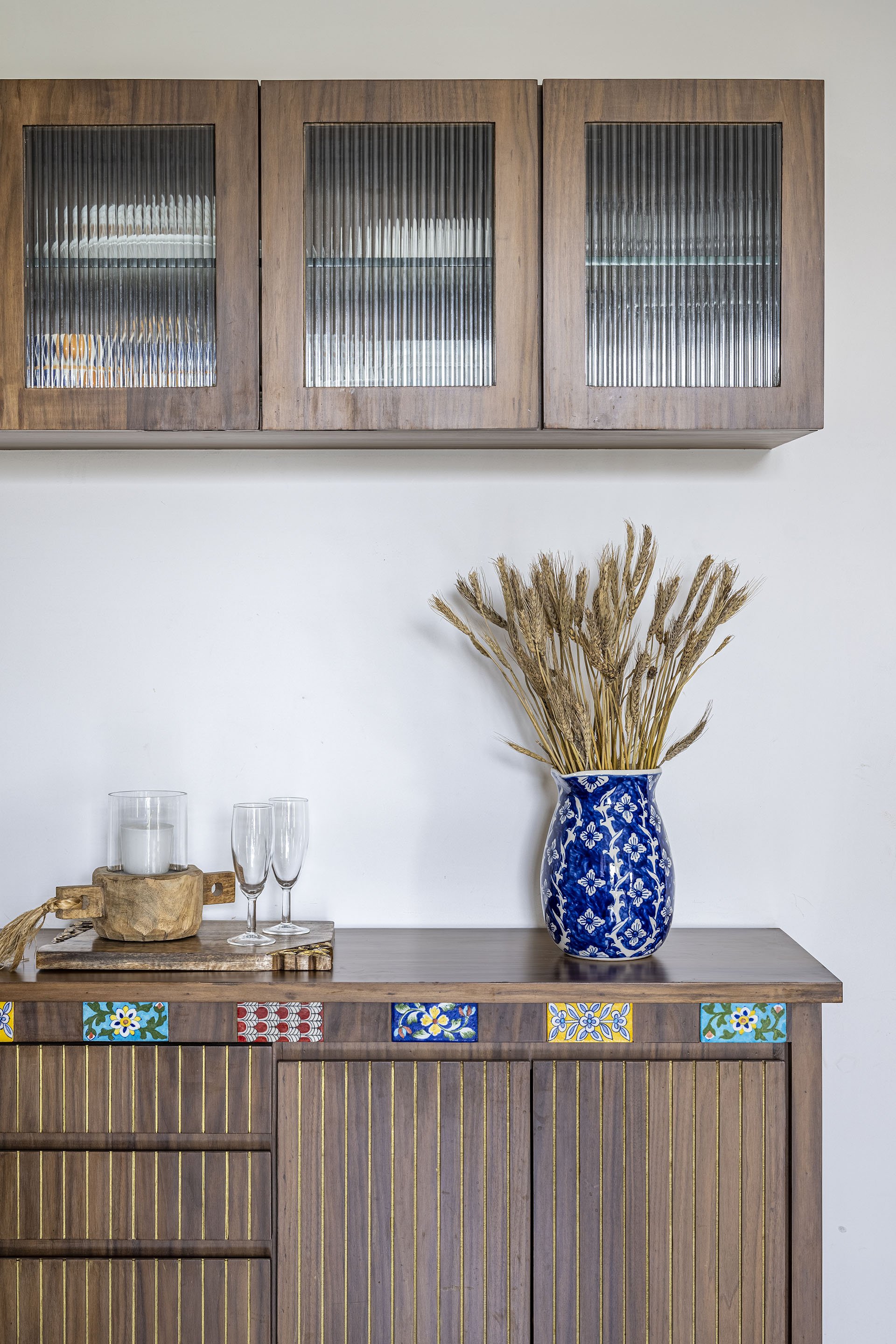 Crockery cabinet.jpg