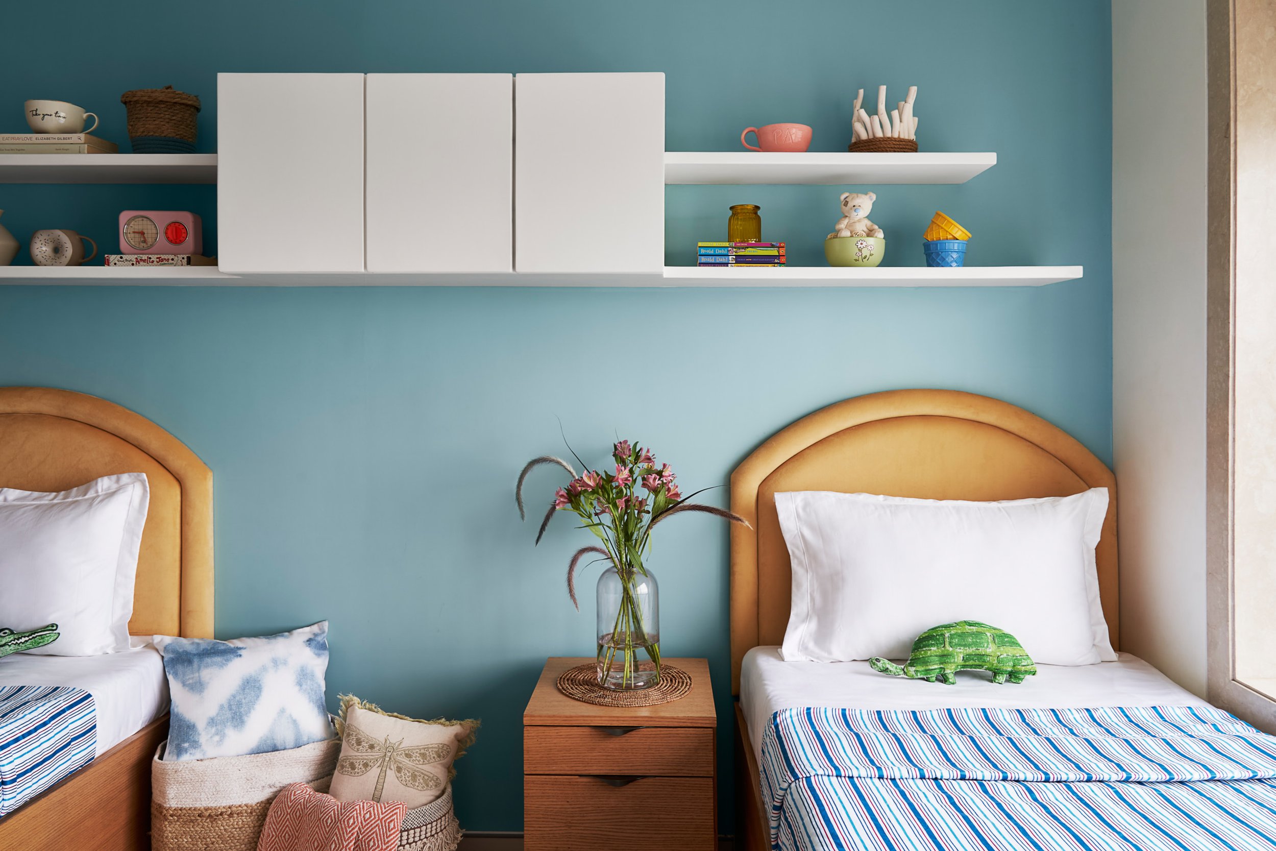Kids bedroom mint and yellow 2.jpg