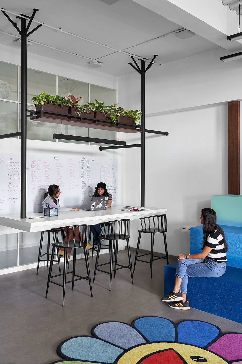 Suspended worktable 2.jpg
