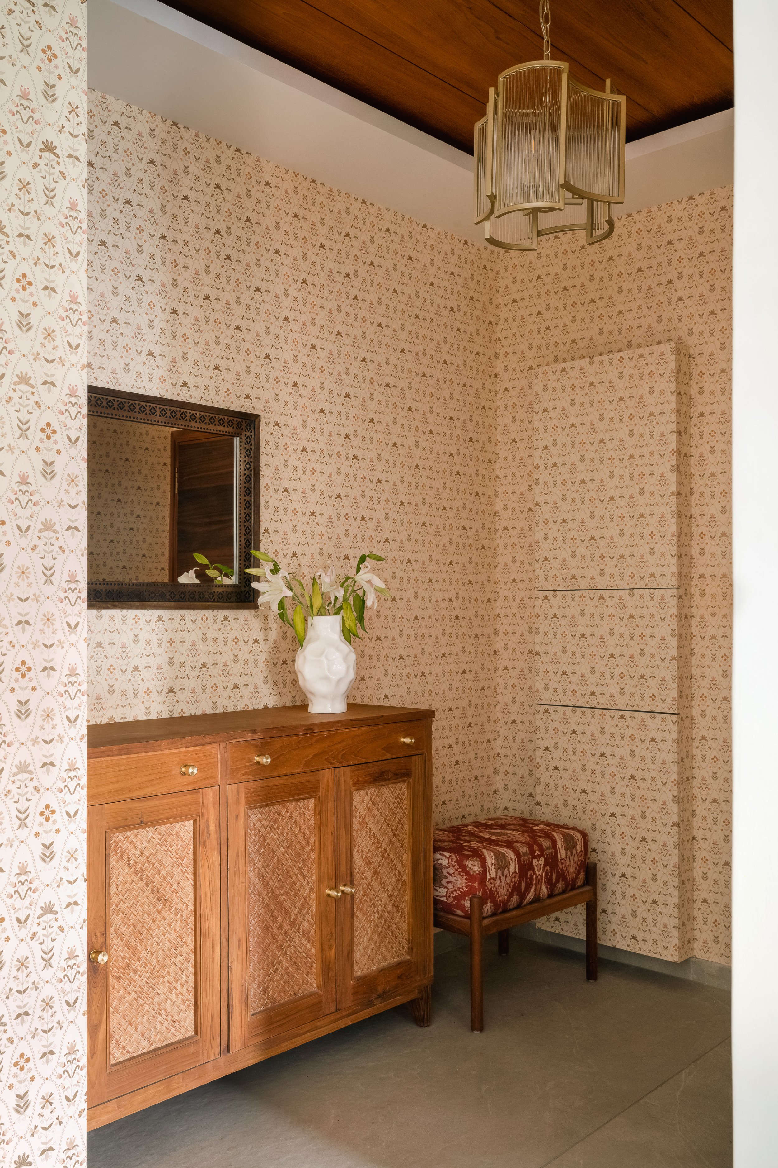 28 - entryway shoe cabinet.jpg