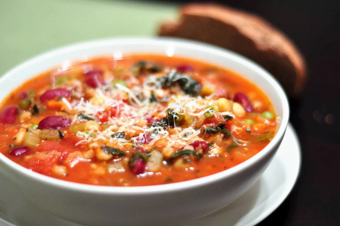 minestrone-soup-1160x770.jpg