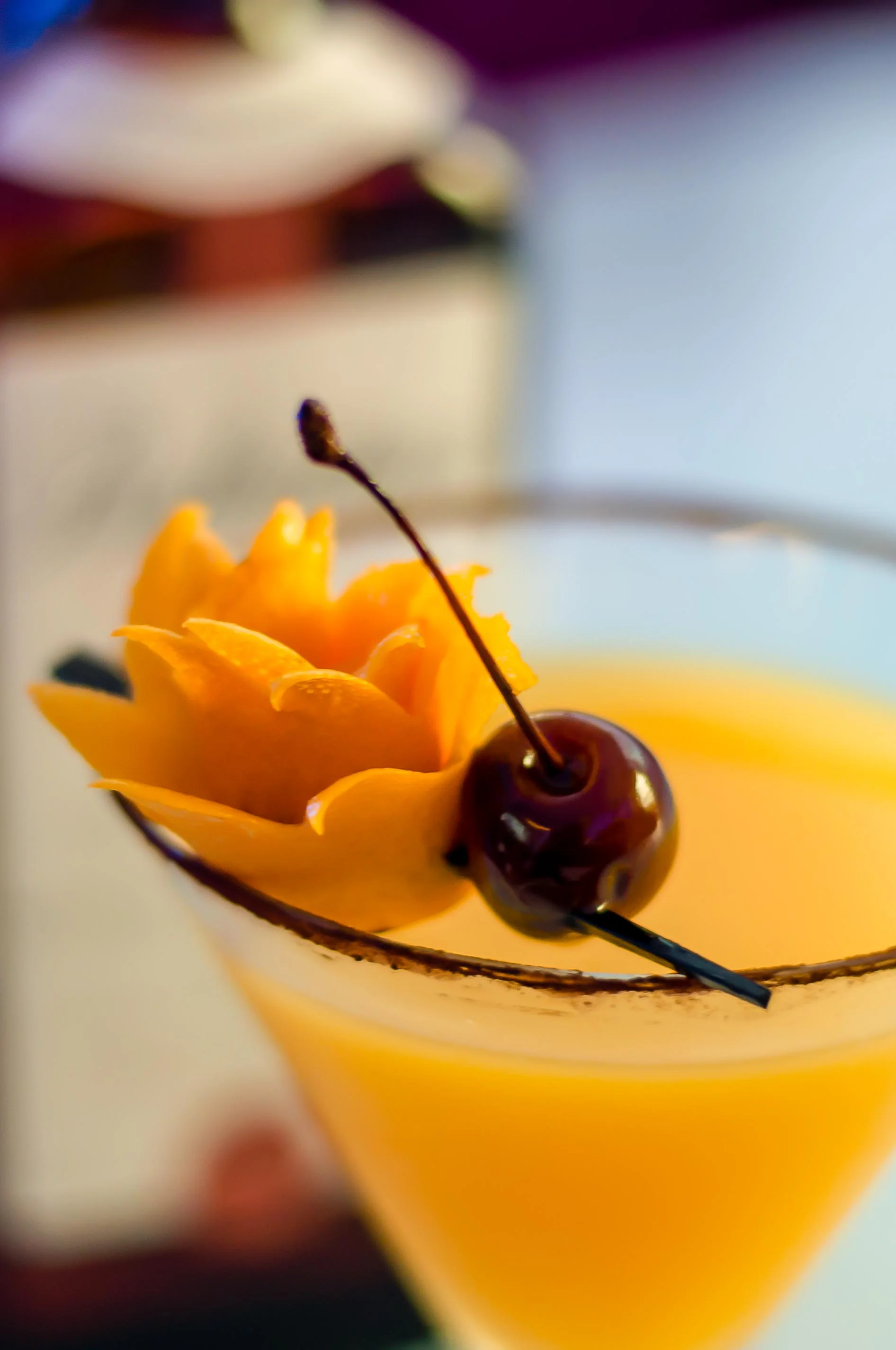 Blood& Sand Classic for Pure Lounge Dubai. Photo and Recipe: U.Nijs