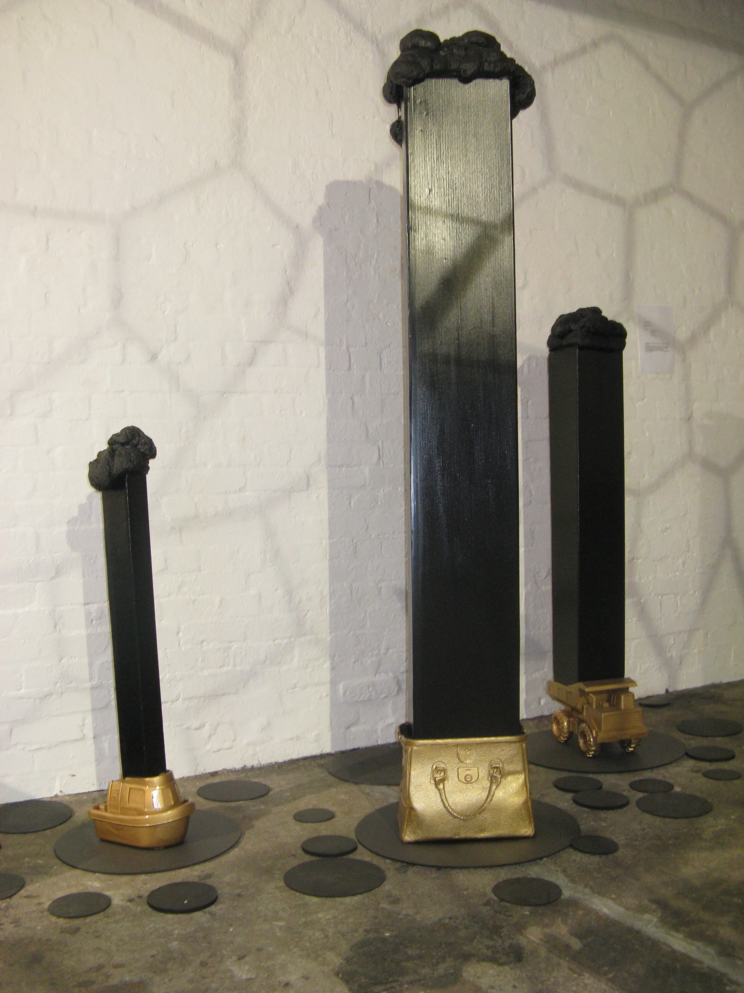 marani_2010_black hole mine3.jpg