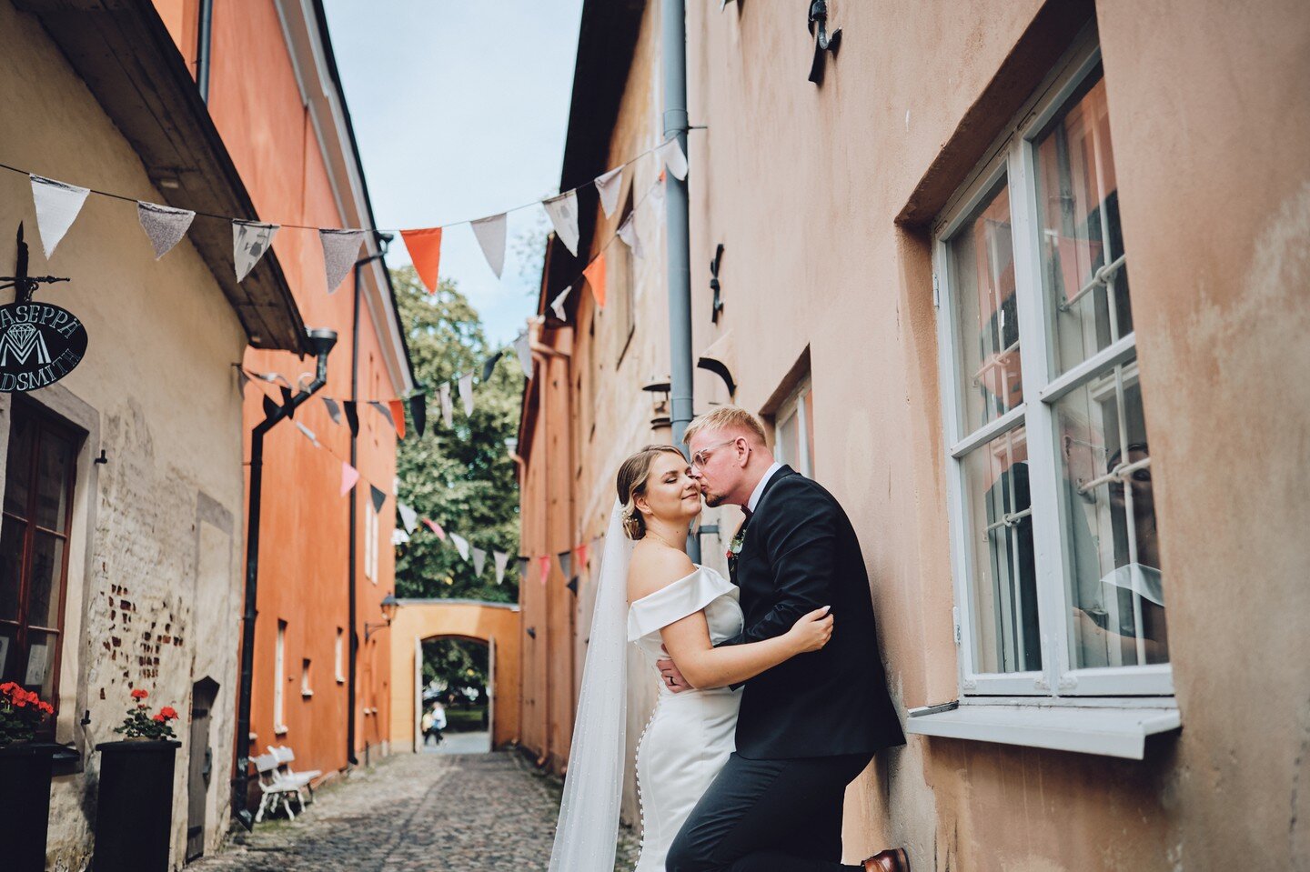 Saara&amp;Matias | 09092023
Suuresti onnea!
-
#h&auml;&auml;kuvaus #weddingphotography