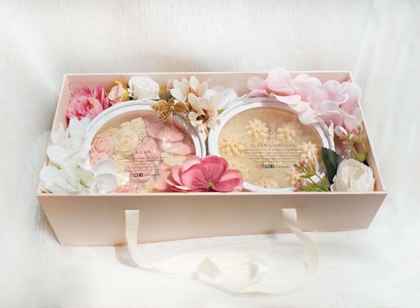 Big Thaigashi Gift Set ( Customizable both sweets and message )