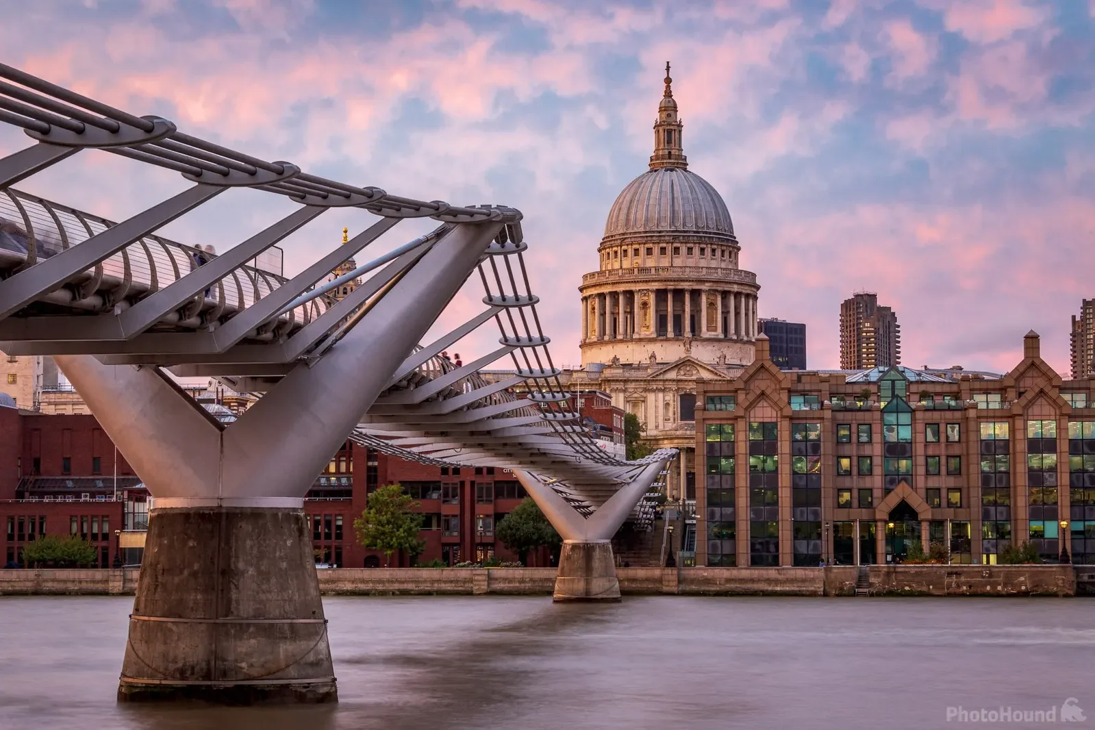 london.webp