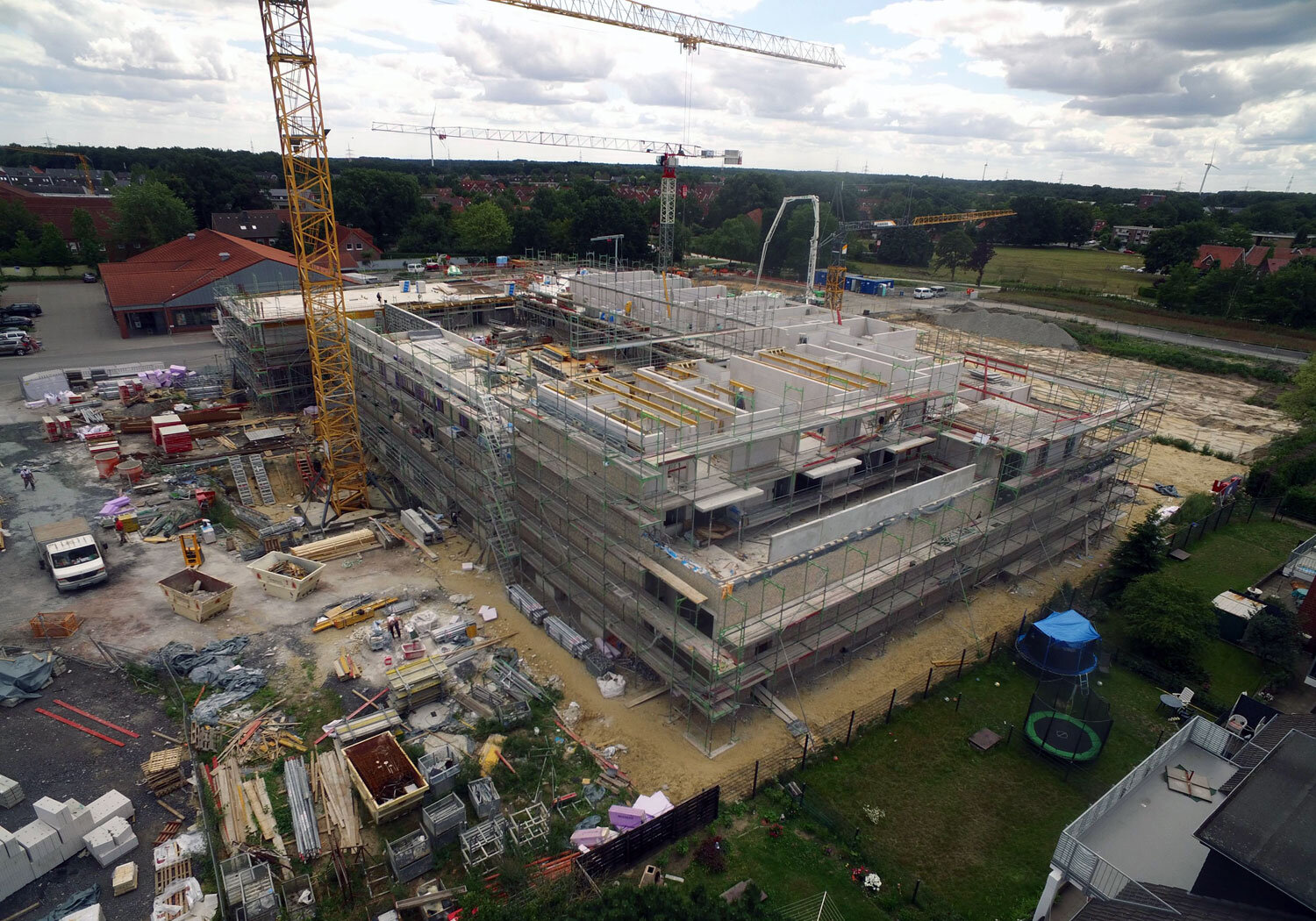 9_ht_architektur_muenster_staedtebau_gewerbe_wohnungsbau_lorenzgroen_lidl_luftbild_4.jpg