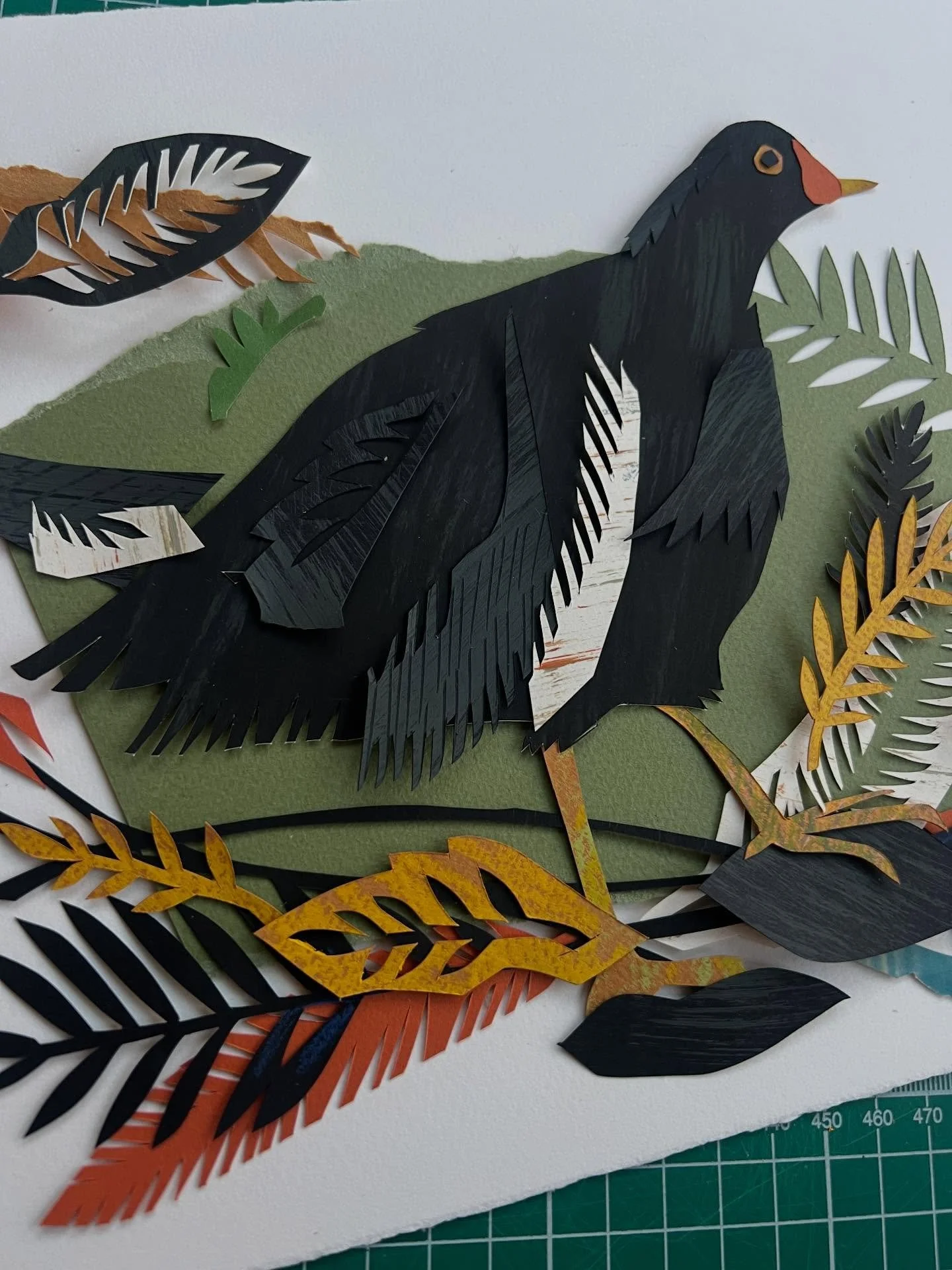 Happy new year everyone!! I have a big long post to write to say thankyou for all your support last year and to look back on all the work achieved in 2925! but right now I am still working hard and am knee deep in paper cuttings finishing the last fe