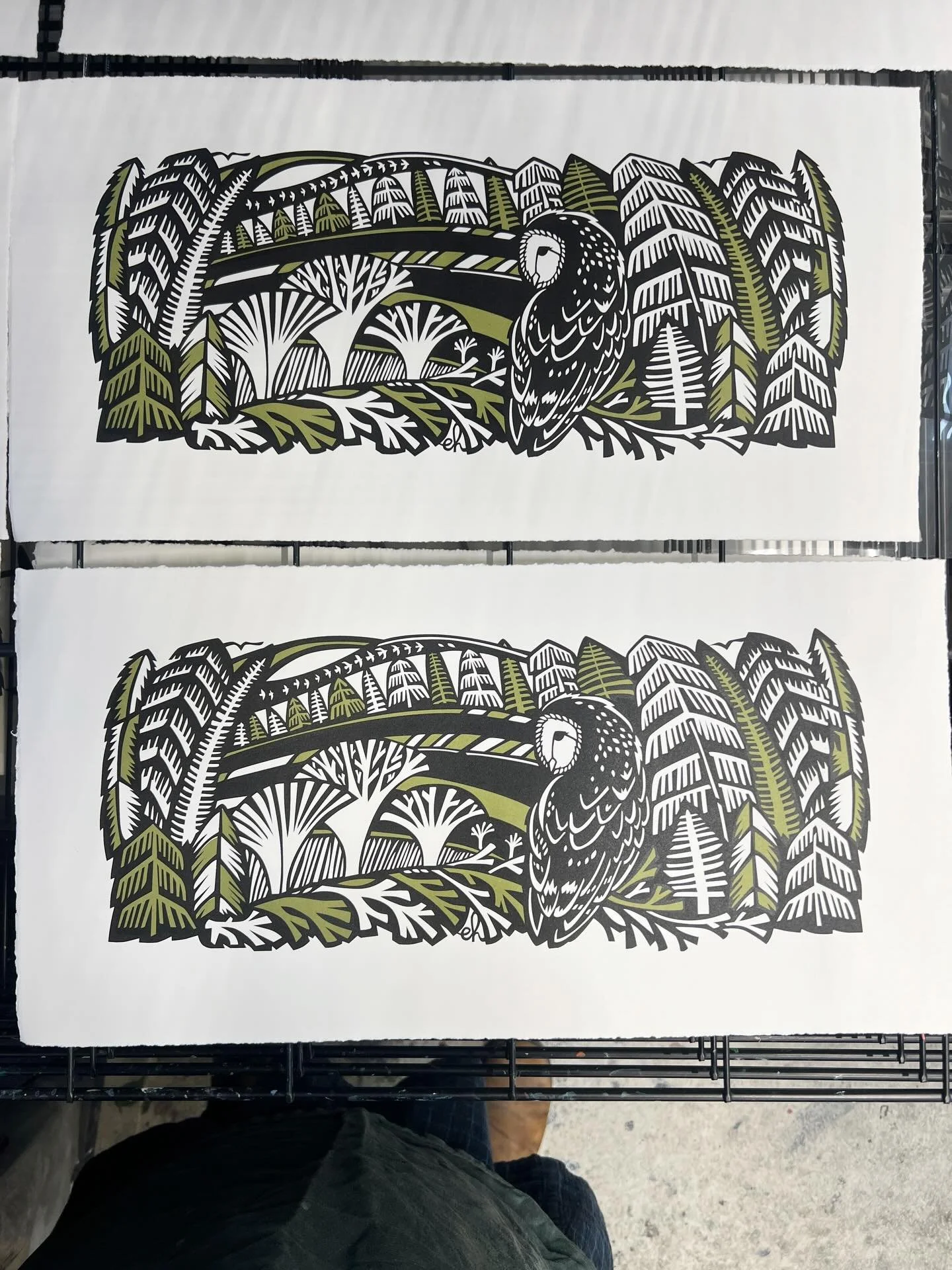 What a wonderful way to start the new year - a very quiet print studio for a full day of screenprinting. Loooking forward to a lot more screenprinting in 2026! #emilyhogarth