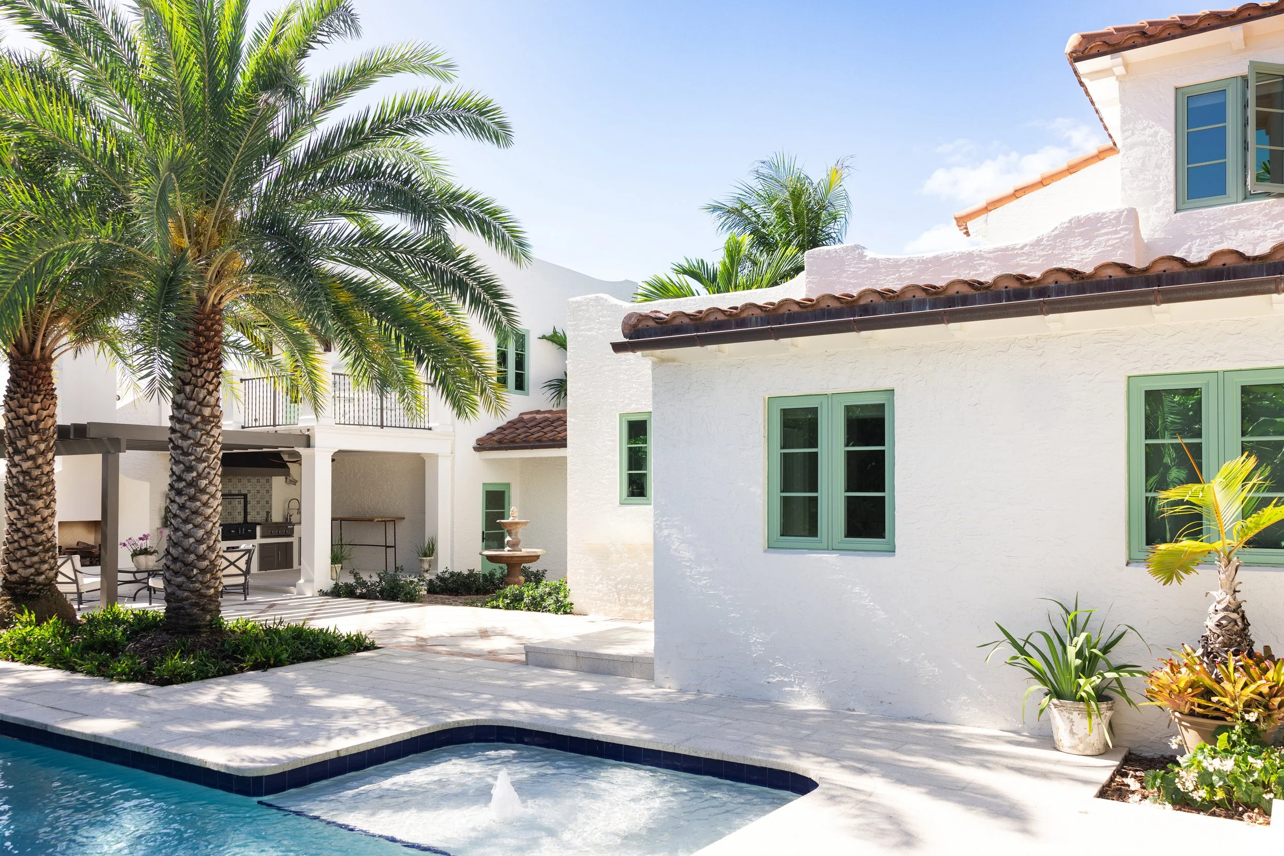 Lakeside Drive residence image highlighting updated home details, clean surfaces, and refined interior styling.