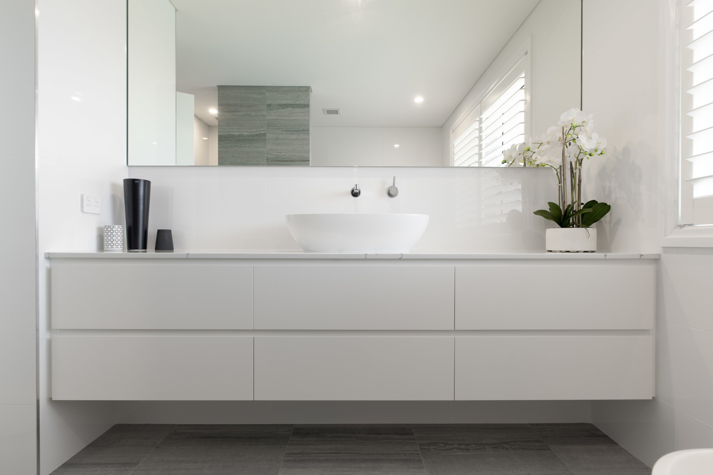 BathroomandLaundrybyScottsKitchens2.jpg