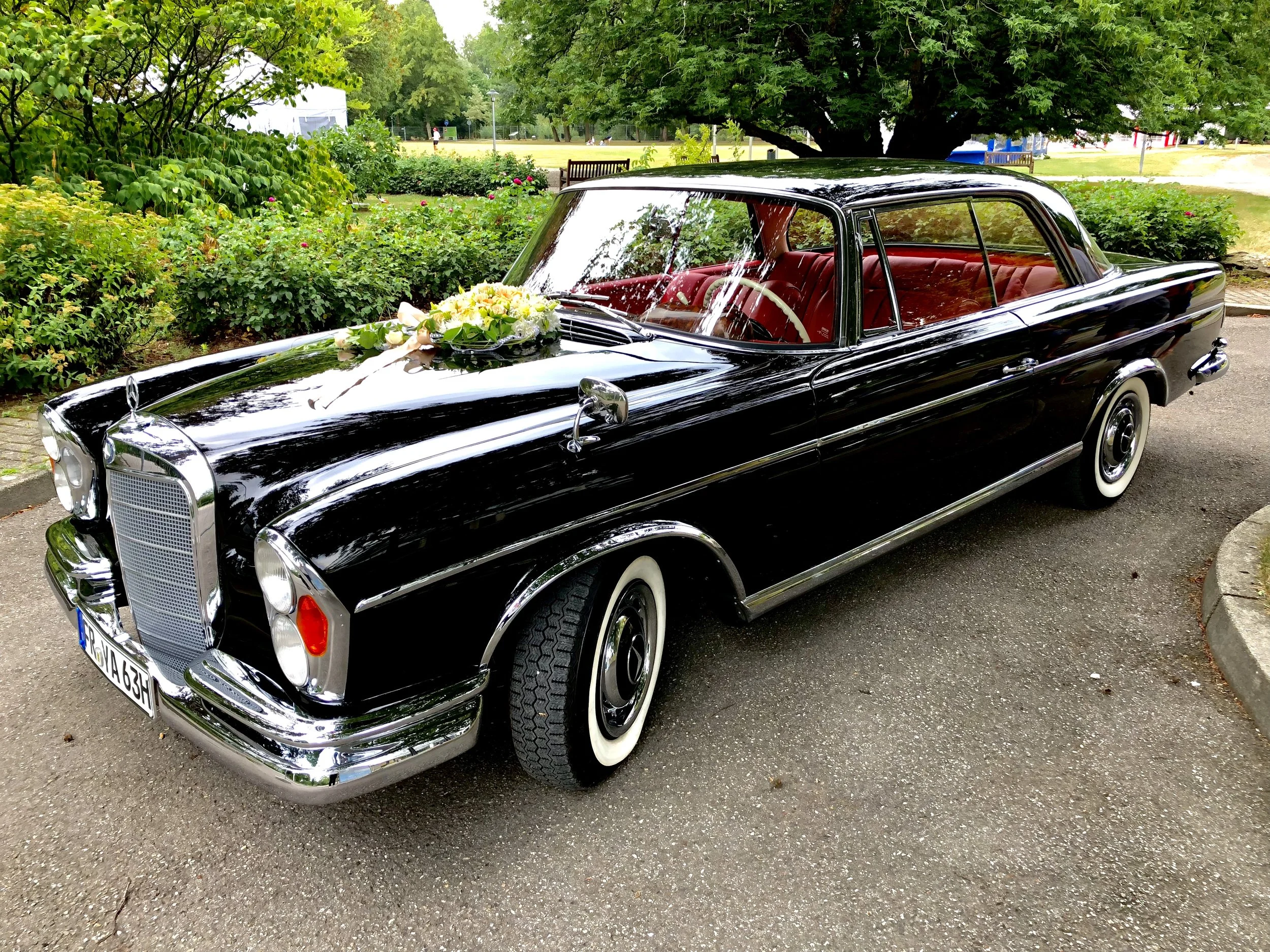 hochzeitsplaner-freiburg-wolke7-oldtimer.jpg