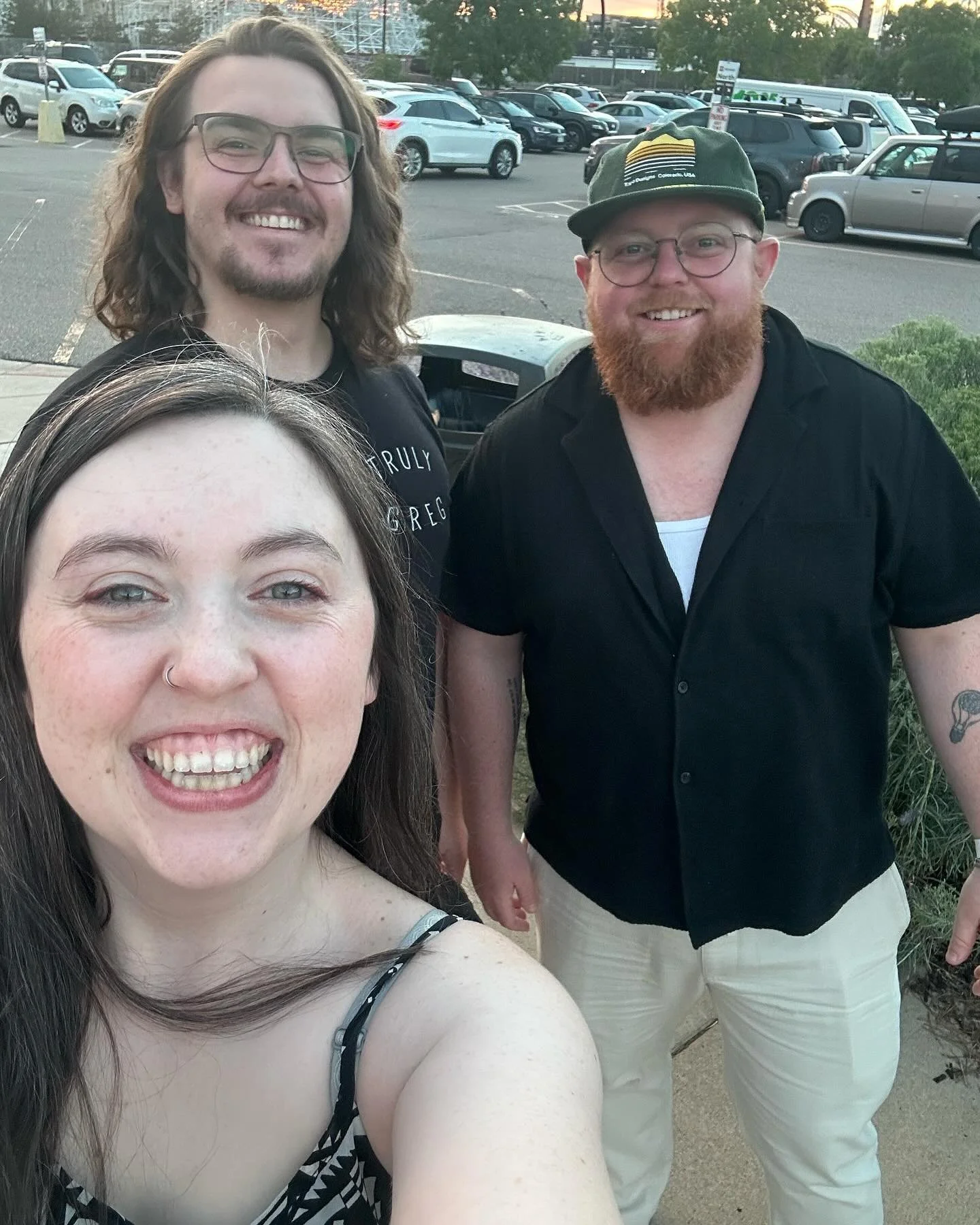 we&rsquo;re all smiling because you pre-saved my album that comes out in ONE WEEK!!! 🥹😭 it&rsquo;s taken years, but we&rsquo;re almost there, friends! 🥰

(alt caption: thank god for stellar friends, phenomenal concerts, and the hope of a new day t