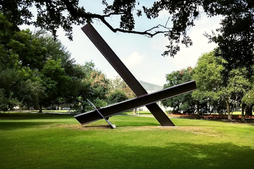 neartown-menil-sculpture.jpg