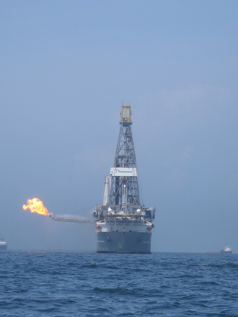 Discoverer Enterprise methane flare