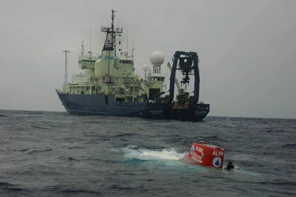 DSV ALVIN in front of the R/V Atlantis (courtesy WHOI)
