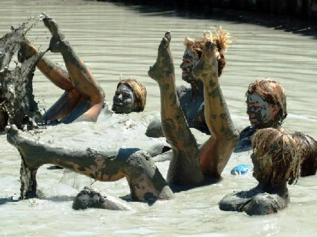 mudbath 2.jpg