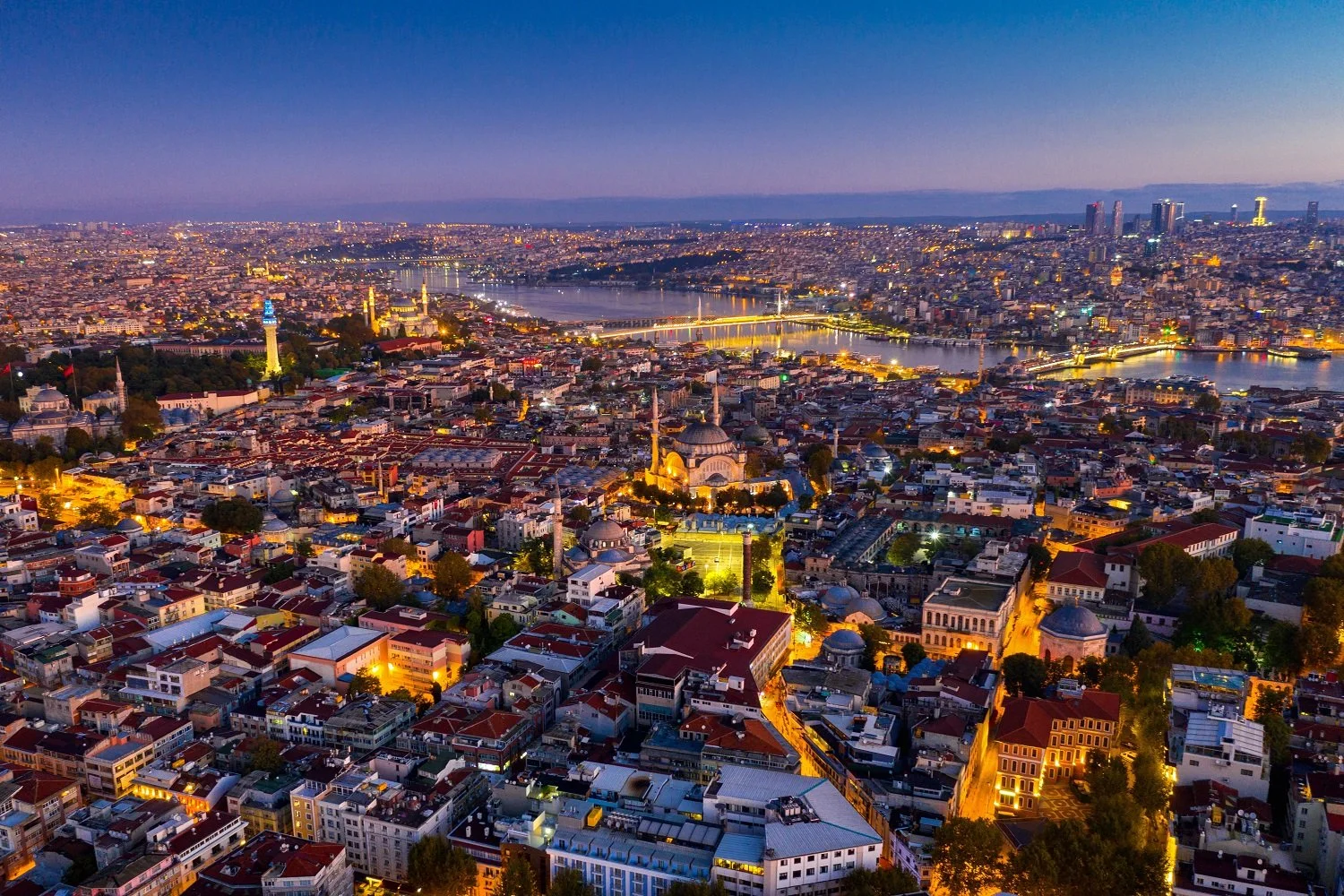 istanbul-a-city-that-never-sleeps.jpg