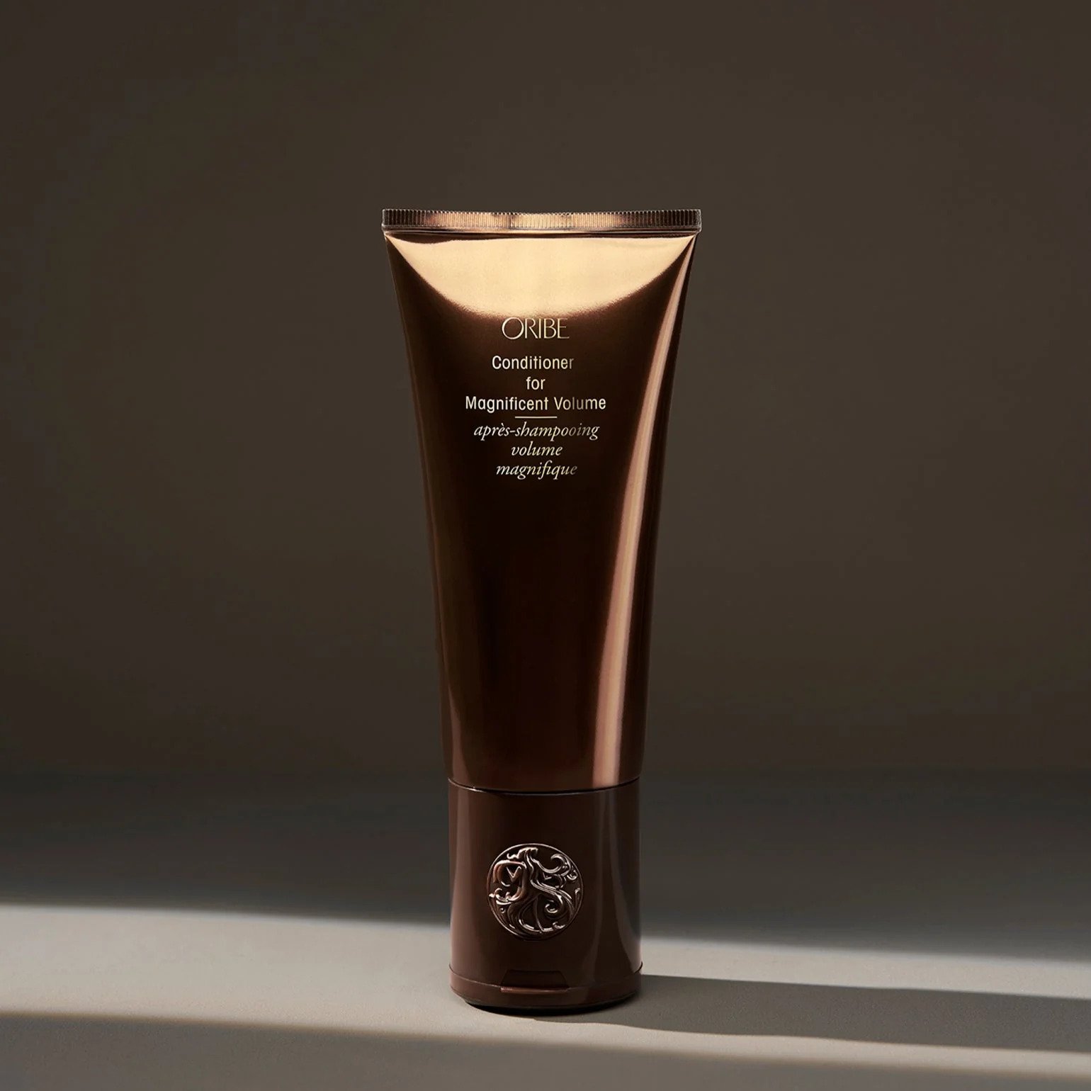 Oribe Conditioner for Magnificent Volume (2).jpg