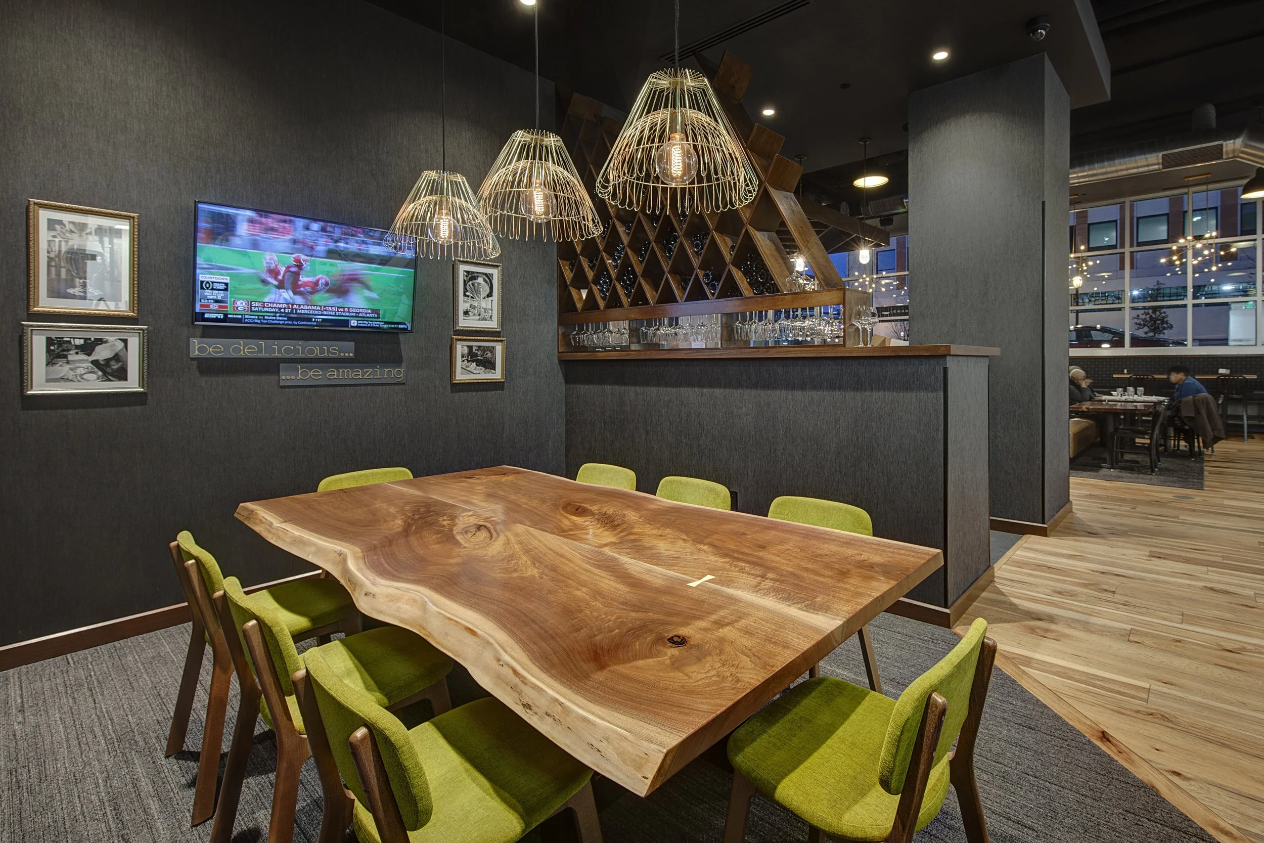 Peel Pizza — Kadean