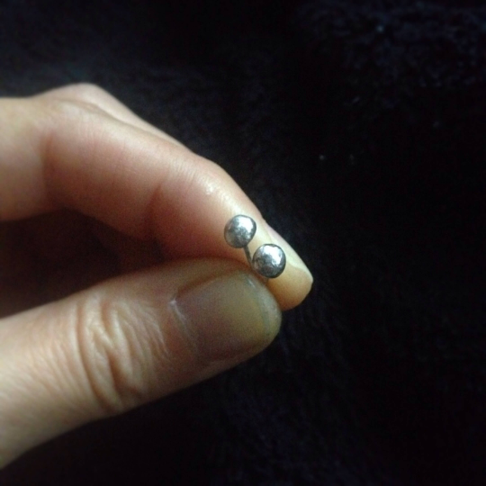 ckj-silver-pebble-studs.png