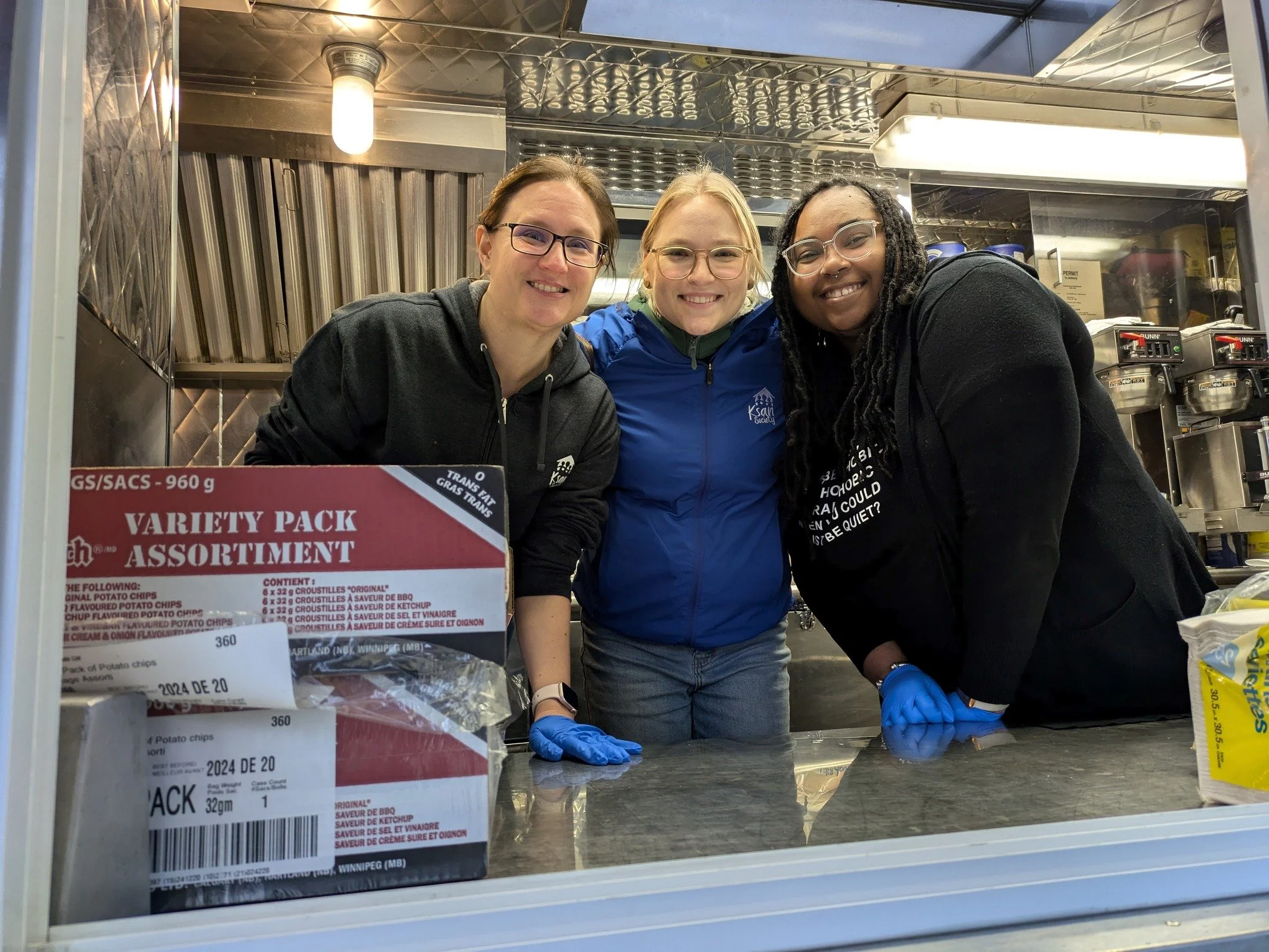 We would like to send a warm thank-you to everyone who came out to Friday's cold and blustery Homelessness Action Week Awareness event!

We're grateful for people with lived experience, as well as community partners and leaders who showed up in suppo
