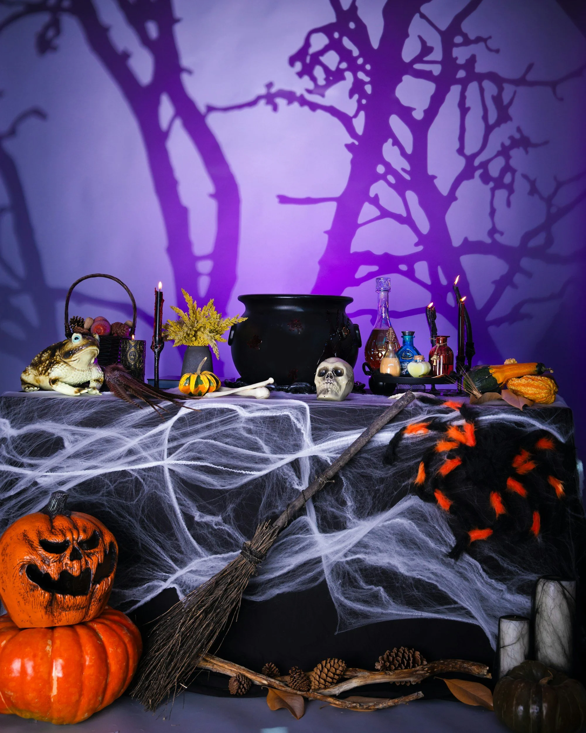 HALLOWEEN PARTY - FAMILY FRIENDLY