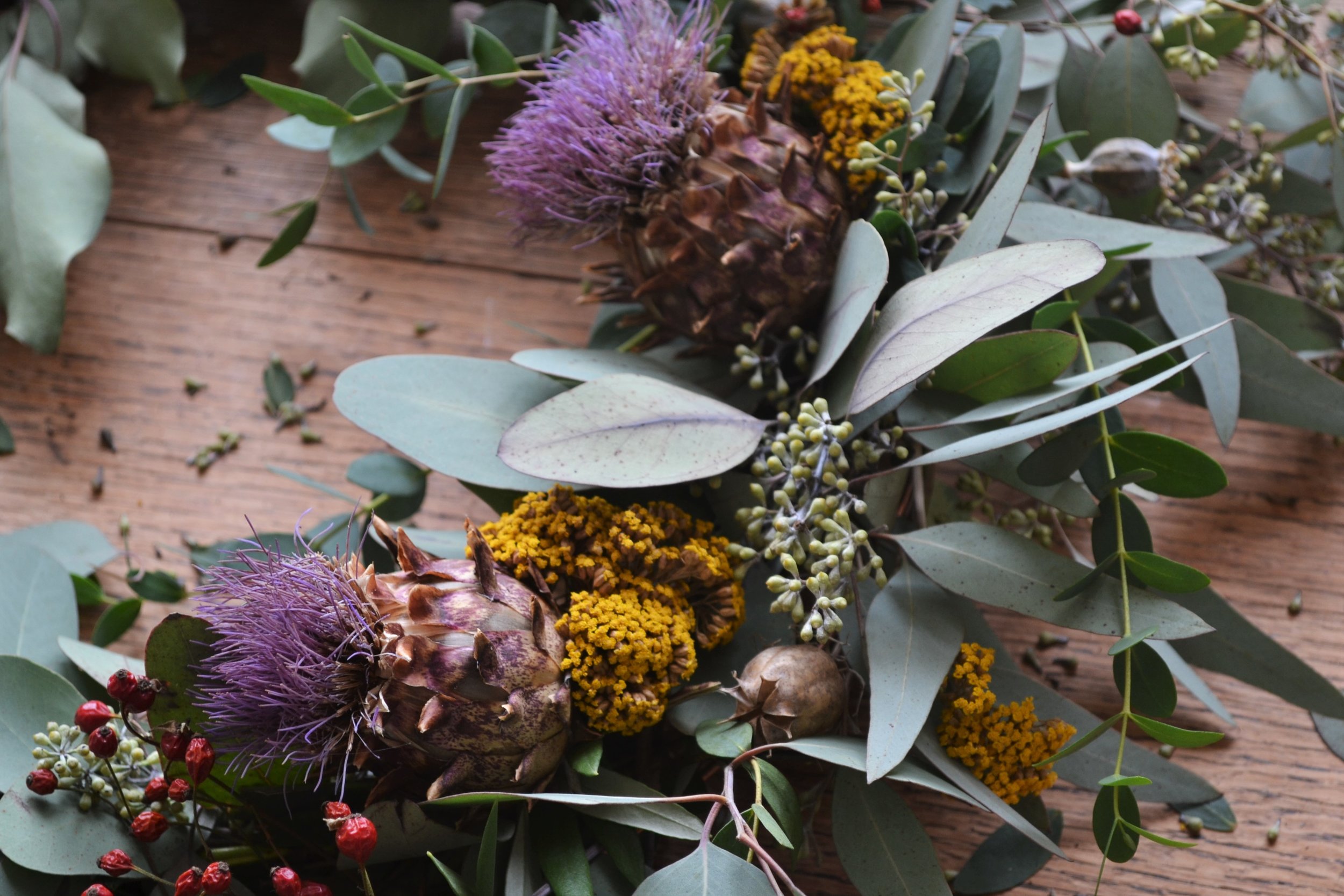 How-to-make-an-autumn-wreath-webb-and-farrer-brighton-flower-workshop (14).JPG