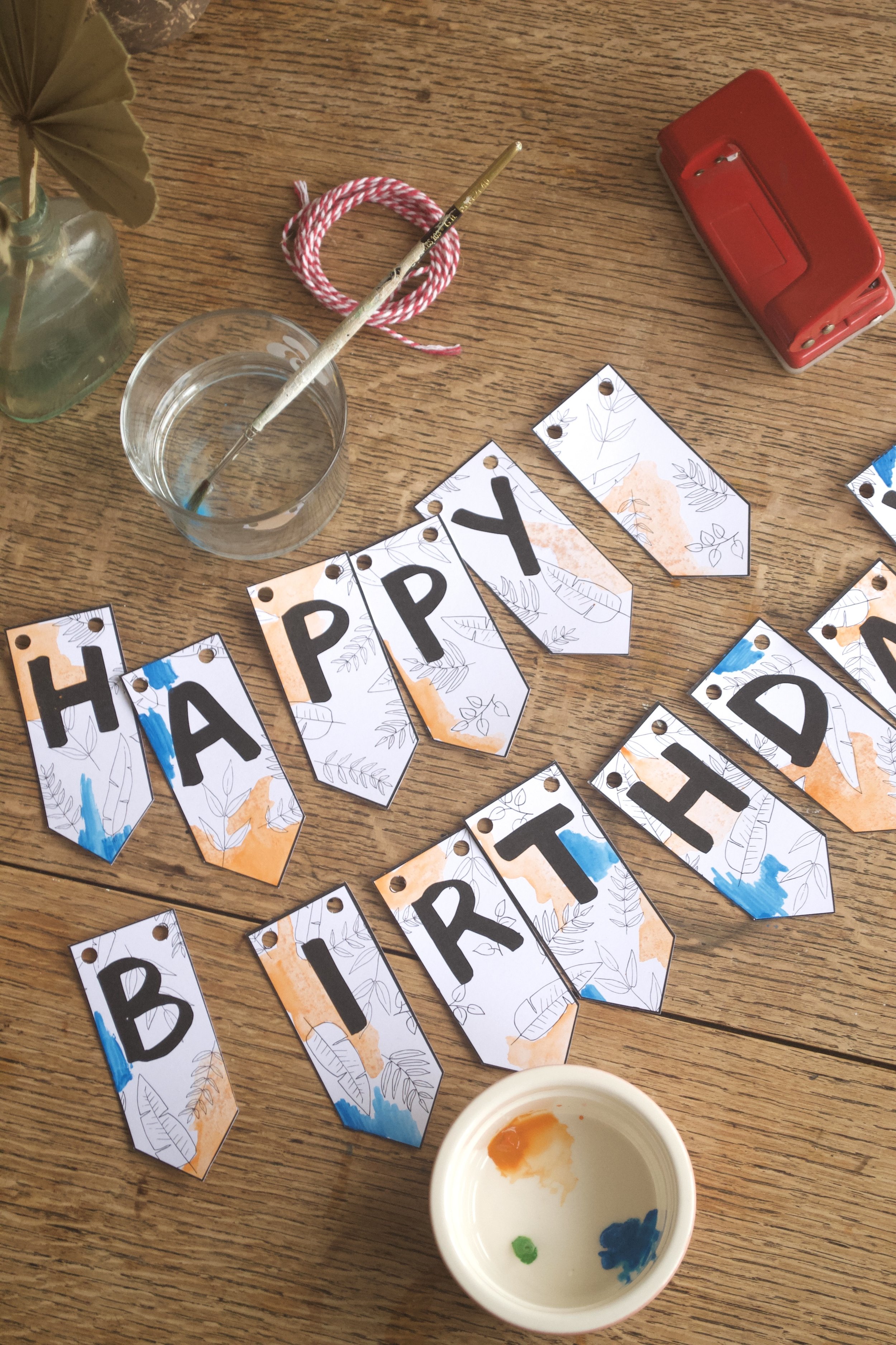 birthday-paper-bunting-homemade-webb-and-farrer-freebie11.jpg