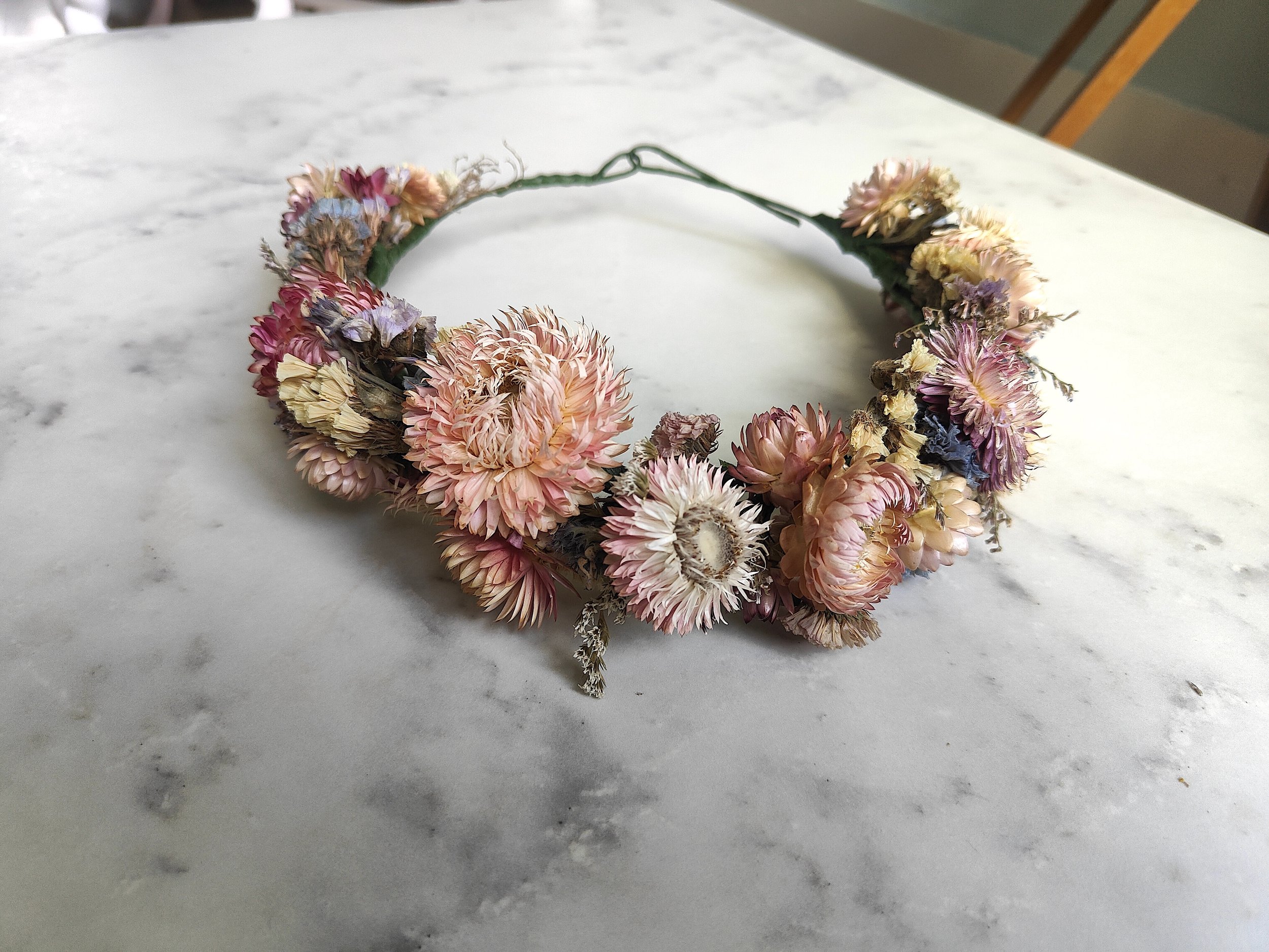 Powder pastel coloured flower crown DIY tutorial kit — b and Farrer