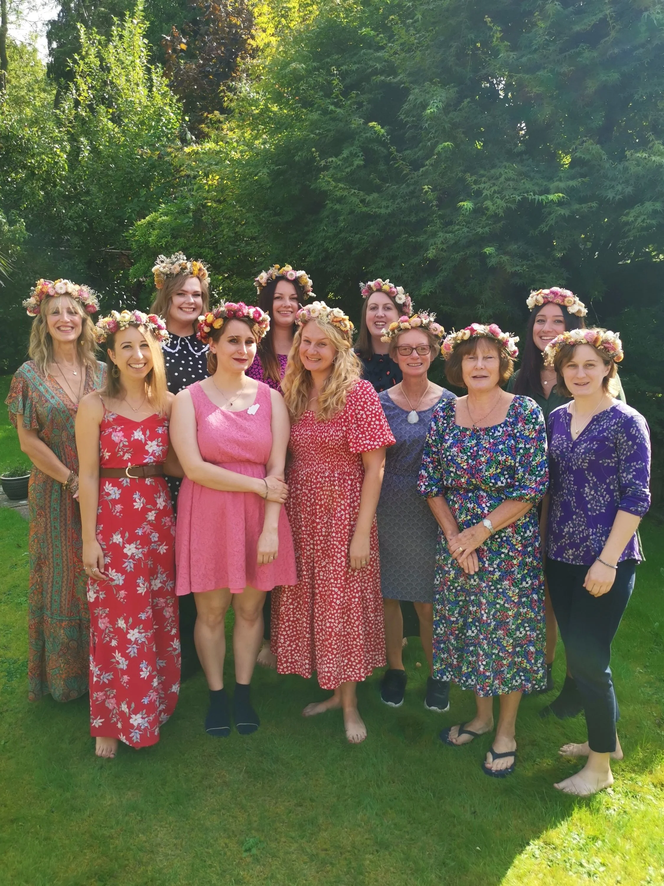dried+flower+crown+workshop+webb+and+farrer+Brighton+hen+party9.jpg