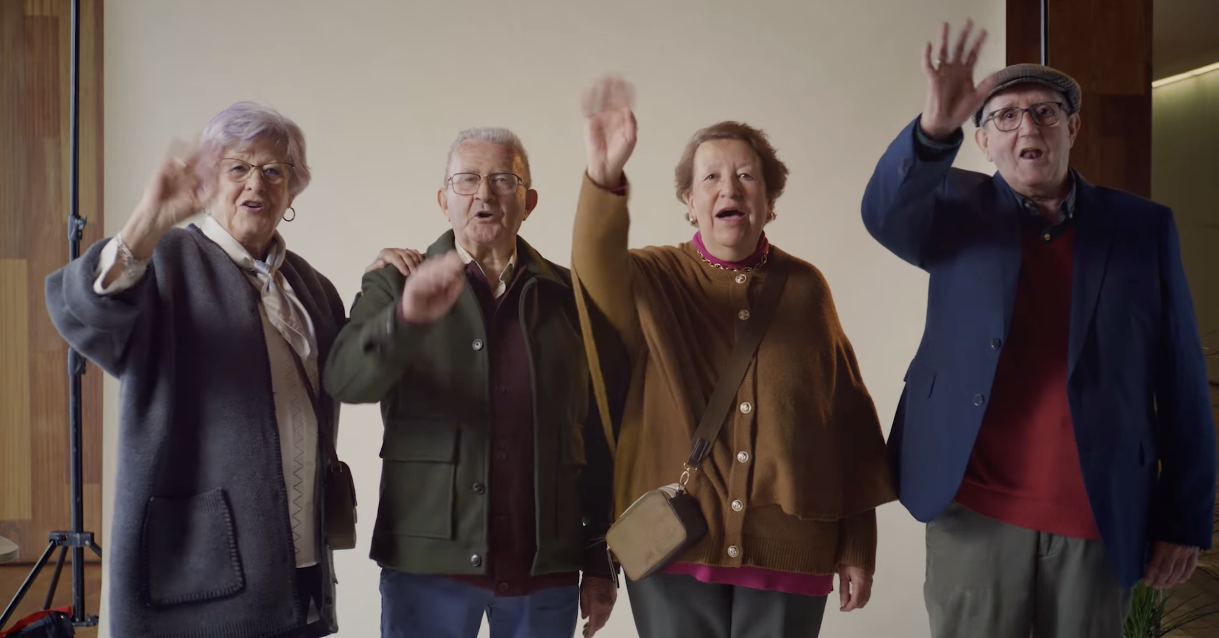 Los que más saben.png