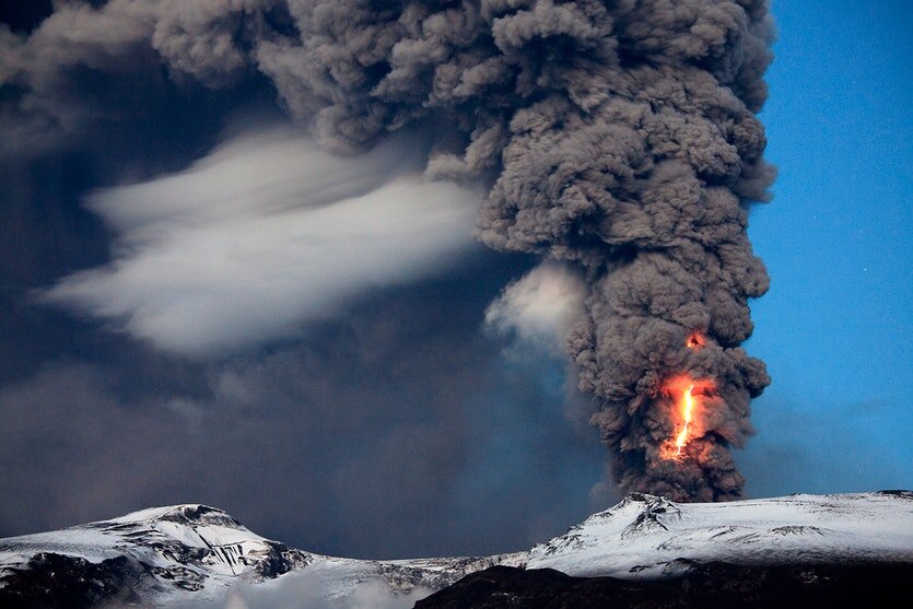 volcano2.jpg