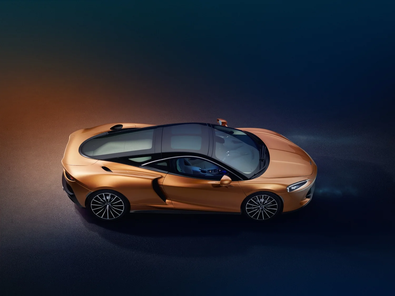 Small-10872-NewMcLarenGTsuperlightGrandTouring.jpg