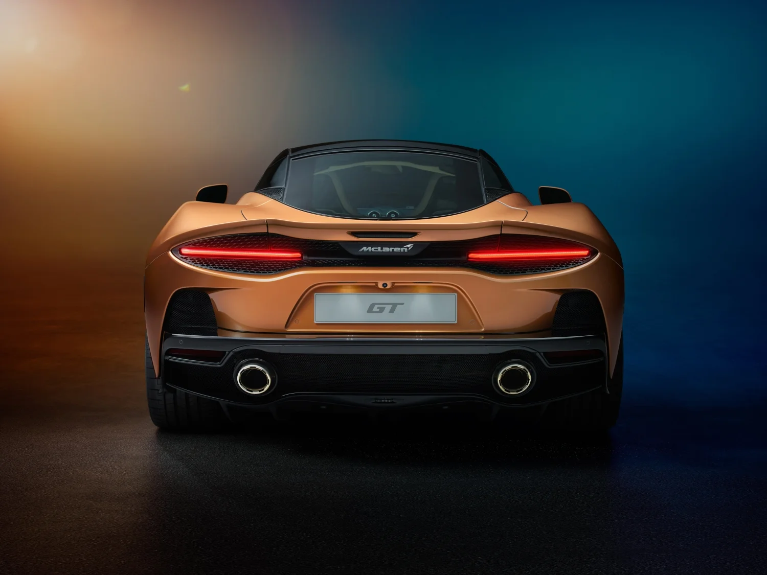 Small-10875-NewMcLarenGTsuperlightGrandTouring.jpg