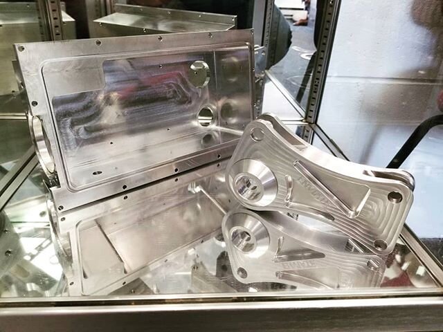 When your new #rockers are proudly displayed by the #machinist. @coxmachinellc 
#enviate #codylovelandracing #affinityaero #rpscarbon #zenviate #7075 #cnc #aero #downforce #timeattack #hillclimb #racing #unlimited