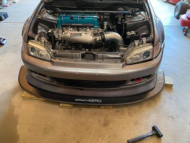 @evanweider sent us some pics after he sprayed some clear and tossed on some decals. $1199 retail for this #eg #honda #civic #splitter. Features include infused #carbonfiber with integrated #diffusers, facilitating in providing increased #downforce. 
