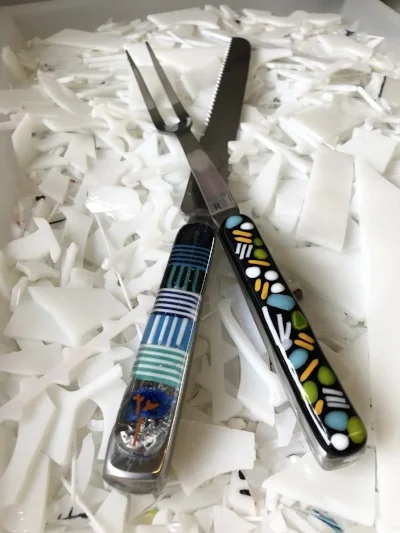 The Bread Knife. As many of you know (and have created!), utensil sets are hugely popular with our customers. Say hello to the newest edition to the utensil family - the bread knife! Make separately of as a set. Pictured here with our BBQ fork.