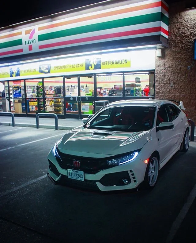 Had a fun time snapping these pics, it was a little impromptu but super fun!