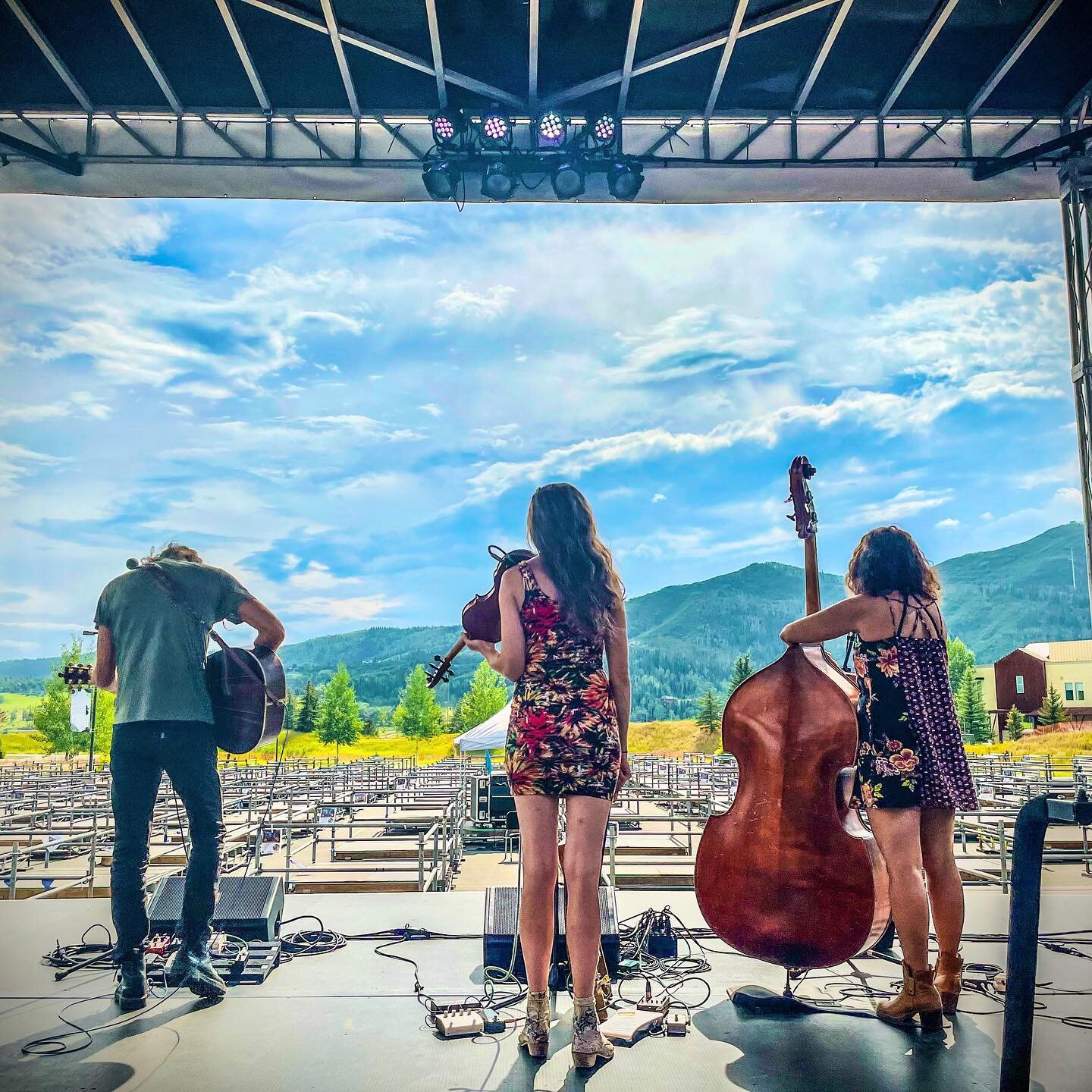 Taking in the incredible beauty during sound check at Strings Music Pavilion in Steamboat Springs!

Thank you so much to all of the wonderful people who attended and thank you to the staff for taking treating us with so much care and kindness. 

Toni