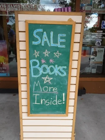 NapaValley-BookSign-CindyFazziPic